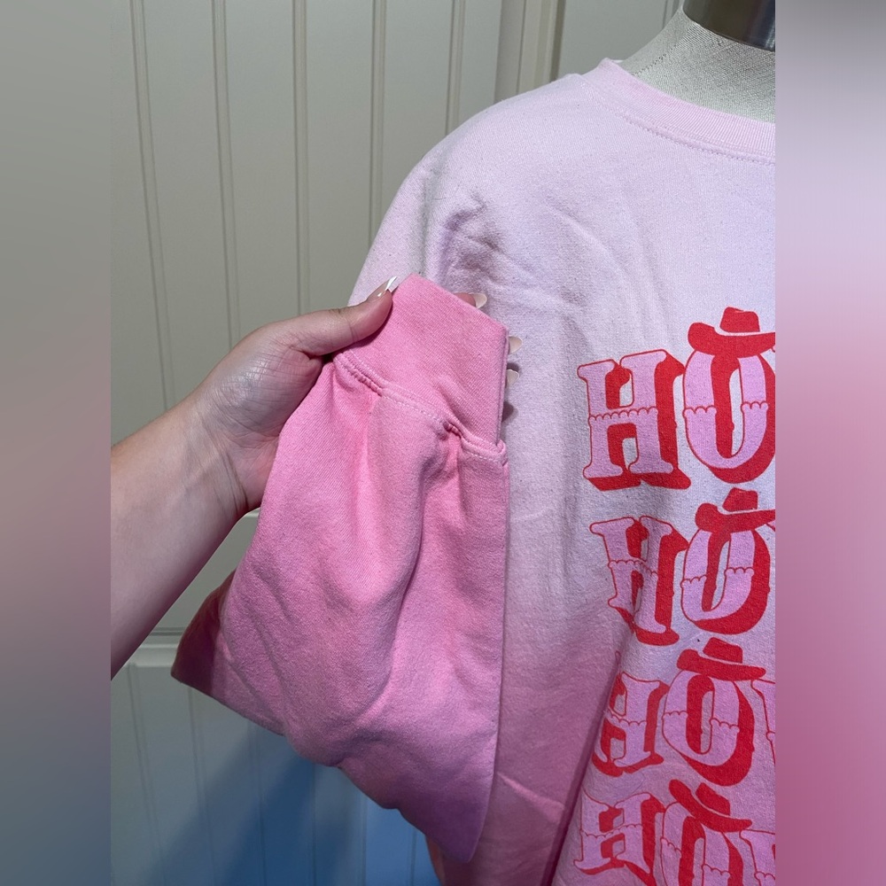 Pink 'Howdy' Sweatshirt - Picture 2 of 4